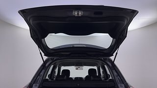 Used 2019 Maruti Suzuki Vitara Brezza [2016-2020] ZDi Diesel Manual interior DICKY DOOR OPEN VIEW