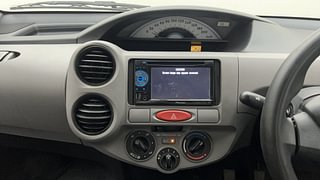 Used 2011 Toyota Etios Liva [2010-2017] G Petrol Manual interior MUSIC SYSTEM & AC CONTROL VIEW