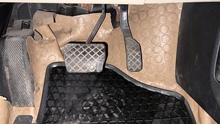 Used 2017 Skoda Rapid new [2016-2020] Ambition TDI AT Diesel Automatic interior PEDALS VIEW