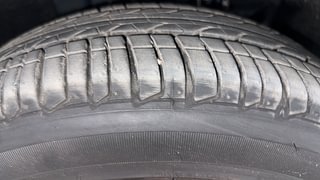 Used 2024 Tata Tiago XZA+ AMT Petrol Automatic tyres RIGHT FRONT TYRE TREAD VIEW
