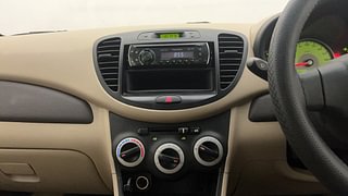 Used 2010 Hyundai i10 Magna 1.2 Petrol Manual interior MUSIC SYSTEM & AC CONTROL VIEW