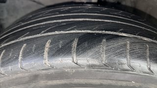 Used 2013 Honda Brio [2011-2016] E MT Petrol Manual tyres LEFT FRONT TYRE TREAD VIEW