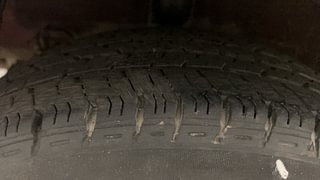 Used 2014 Hyundai Grand i10 Sportz 1.2 Kappa VTVT Petrol Manual tyres RIGHT REAR TYRE TREAD VIEW