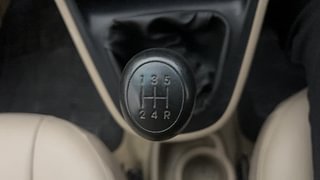 Used 2010 Hyundai i10 Magna 1.2 Petrol Manual interior GEAR  KNOB VIEW