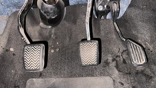 Used 2011 Toyota Etios Liva [2010-2017] G Petrol Manual interior PEDALS VIEW
