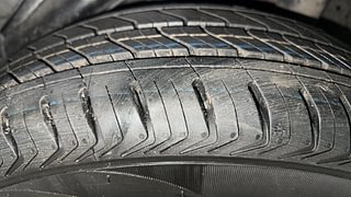 Used 2013 Honda Brio [2011-2016] E MT Petrol Manual tyres LEFT REAR TYRE TREAD VIEW