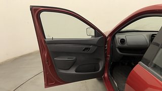 Used 2016 Renault Kwid [2015-2019] RXT Petrol Manual interior LEFT FRONT DOOR OPEN VIEW