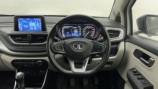 Used 2021 Tata Altroz XZ Plus 1.2 Dual Tone Petrol Manual interior STEERING VIEW