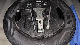 Used 2019 Maruti Suzuki Vitara Brezza [2016-2020] ZDi Diesel Manual tyres SPARE TYRE VIEW