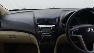 Used 2015 Hyundai Verna [2011-2015] Fluidic 1.6 VTVT SX Petrol Manual interior MUSIC SYSTEM & AC CONTROL VIEW