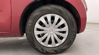 Used 2017 Datsun GO [2014-2019] T Petrol Manual tyres RIGHT FRONT TYRE RIM VIEW