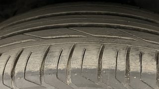 Used 2021 BMW X1 sDrive20i xLine Petrol Automatic tyres RIGHT FRONT TYRE TREAD VIEW