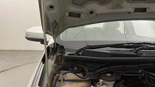 Used 2020 Honda Amaze [2018-2021] 1.2 VX i-VTEC Petrol Manual engine ENGINE RIGHT SIDE HINGE & APRON VIEW