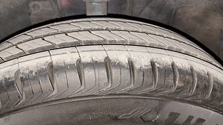 Used 2017 Datsun GO [2014-2019] T Petrol Manual tyres LEFT FRONT TYRE TREAD VIEW