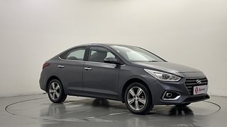 Used 2018 Hyundai Verna [2017-2020] 1.6 VTVT SX Petrol Manual exterior RIGHT FRONT CORNER VIEW