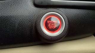 Used 2020 Honda Amaze [2018-2021] 1.2 VX i-VTEC Petrol Manual top_features Keyless start