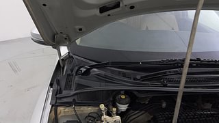 Used 2015 Honda City SV Petrol Manual engine ENGINE RIGHT SIDE HINGE & APRON VIEW