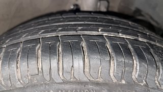 Used 2022 Maruti Suzuki Swift ZXI Petrol Manual tyres RIGHT FRONT TYRE TREAD VIEW