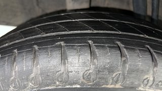 Used 2021 Renault Kwid RXL Petrol Manual tyres RIGHT REAR TYRE TREAD VIEW