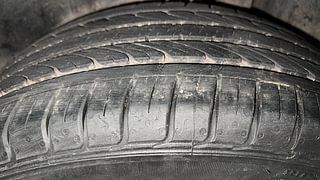 Used 2016 Maruti Suzuki Ciaz [2014-2017] ZXI+ Petrol Manual tyres LEFT REAR TYRE TREAD VIEW