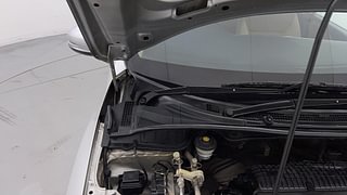 Used 2014 Honda City [2014-2017] V Petrol Manual engine ENGINE RIGHT SIDE HINGE & APRON VIEW