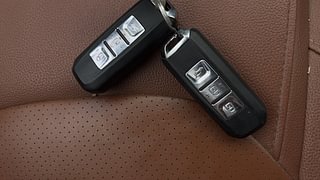 Used 2020 MG Motors Hector Plus Sharp 2.0 Diesel Turbo MT 6-STR Diesel Manual extra CAR KEY VIEW