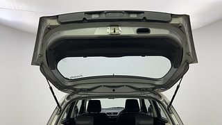 Used 2013 Maruti Suzuki Swift [2011-2017] VXi Petrol Manual interior DICKY DOOR OPEN VIEW