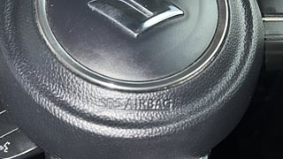 Used 2022 Maruti Suzuki Swift ZXI Petrol Manual top_features Airbags