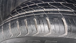 Used 2017 Hyundai Verna SX (O) 1.6 VTVT AT Petrol Automatic tyres LEFT FRONT TYRE TREAD VIEW