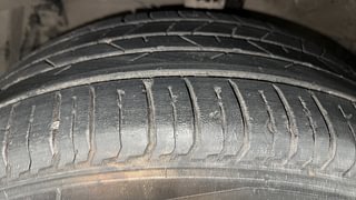 Used 2016 Maruti Suzuki Ciaz [2014-2017] ZXI+ Petrol Manual tyres LEFT FRONT TYRE TREAD VIEW