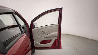 Used 2017 Datsun GO [2014-2019] T Petrol Manual interior RIGHT FRONT DOOR OPEN VIEW