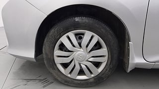 Used 2015 Honda City SV Petrol Manual tyres LEFT FRONT TYRE RIM VIEW