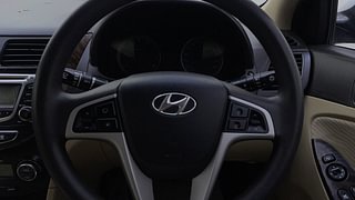Used 2015 Hyundai Verna [2011-2015] Fluidic 1.6 VTVT SX Petrol Manual top_features Airbags