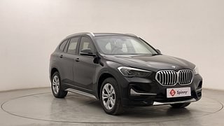 Used 2021 BMW X1 sDrive20i xLine Petrol Automatic exterior RIGHT FRONT CORNER VIEW