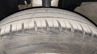 Used 2021 Renault Kwid RXT Petrol Manual tyres LEFT FRONT TYRE TREAD VIEW