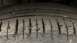 Used 2023 Renault Triber RXZ AMT Petrol Automatic tyres LEFT FRONT TYRE TREAD VIEW