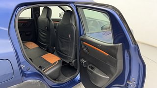 Used 2018 Renault Kwid Climber 1.0 Petrol+cng(Outside fitted) Petrol+cng Manual interior RIGHT SIDE REAR DOOR CABIN VIEW