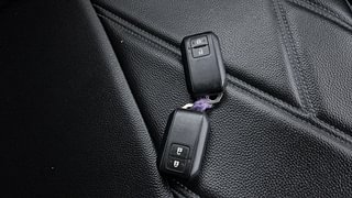Used 2022 Maruti Suzuki Swift ZXI Petrol Manual extra CAR KEY VIEW