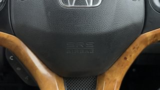 Used 2017 Honda WR-V [2017-2020] i-DTEC VX Diesel Manual top_features Airbags