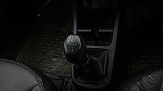 Used 2021 Renault Kwid RXL Petrol Manual interior GEAR  KNOB VIEW