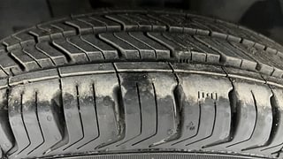 Used 2018 Renault Kwid Climber 1.0 Petrol+cng(Outside fitted) Petrol+cng Manual tyres LEFT FRONT TYRE TREAD VIEW