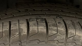 Used 2021 Tata Nexon XZA Plus AMT Diesel S Diesel Automatic tyres RIGHT FRONT TYRE TREAD VIEW