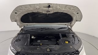Used 2020 MG Motors Hector Plus Sharp 2.0 Diesel Turbo MT 6-STR Diesel Manual engine ENGINE & BONNET OPEN FRONT VIEW