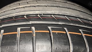 Used 2019 Hyundai Tucson [2016-2020] GLS 4WD AT Diesel Diesel Automatic tyres LEFT REAR TYRE TREAD VIEW