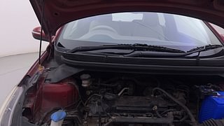 Used 2015 Hyundai Elite i20 [2014-2018] Sportz 1.2 Petrol Manual engine ENGINE RIGHT SIDE HINGE & APRON VIEW