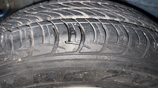 Used 2014 Maruti Suzuki Celerio VXI AMT Petrol Automatic tyres RIGHT REAR TYRE TREAD VIEW