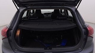 Used 2015 Hyundai Elite i20 [2014-2018] Asta 1.2 Petrol Manual interior DICKY INSIDE VIEW