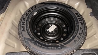 Used 2015 Maruti Suzuki Ciaz [2014-2017] ZXi Petrol Manual tyres SPARE TYRE VIEW