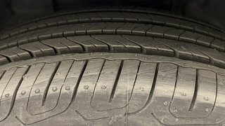 Used 2018 Ford EcoSport [2017-2020] Titanium + 1.5L Ti-VCT AT Petrol Automatic tyres LEFT FRONT TYRE TREAD VIEW