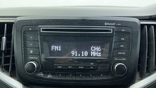 Used 2016 Maruti Suzuki Baleno [2015-2019] Zeta Petrol Petrol Manual top_features Integrated (in-dash) music system